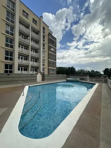 En Venta Apartamento Res. Titanium Suites. Con Bello Y Moderno Inmueble Con Sala-comedor Amoblados. Mañongo.