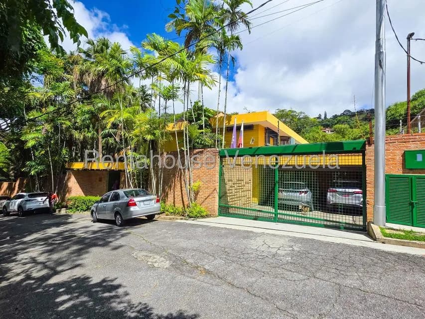 Casa (Multipes Niveles) en Venta en Cerro Verde, Distrito Metropolitano