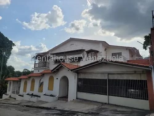 Casa En Venta Urb. Alta Florida , Caracas 26-19581
