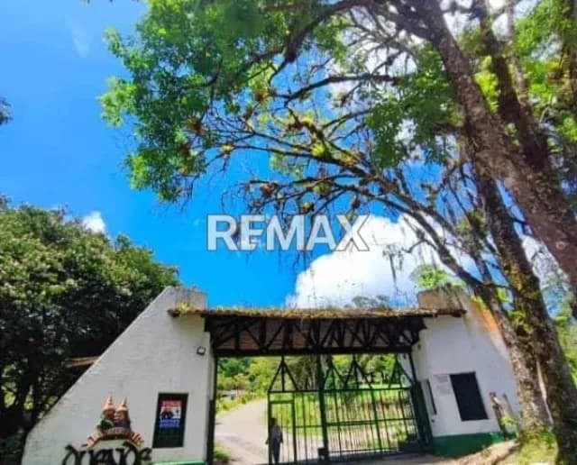 EN VENTA PARCELA EN EL PÁRAMO DEL DUENDE