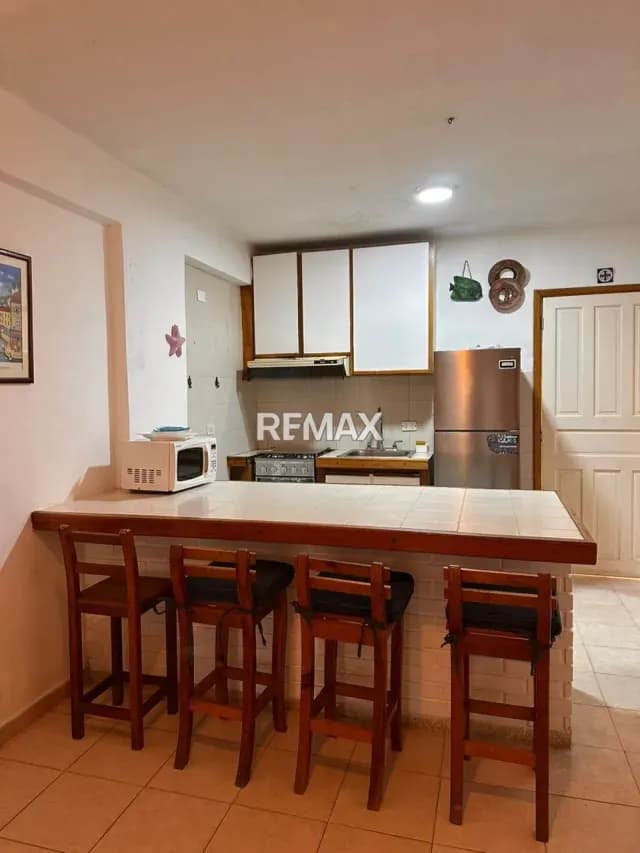 EN ALQUILER APARATAMENTO AMOBLADO CON HERMOSA VISTA EN EL CONJUNTO RESIDECIAL CARIBBEAN.