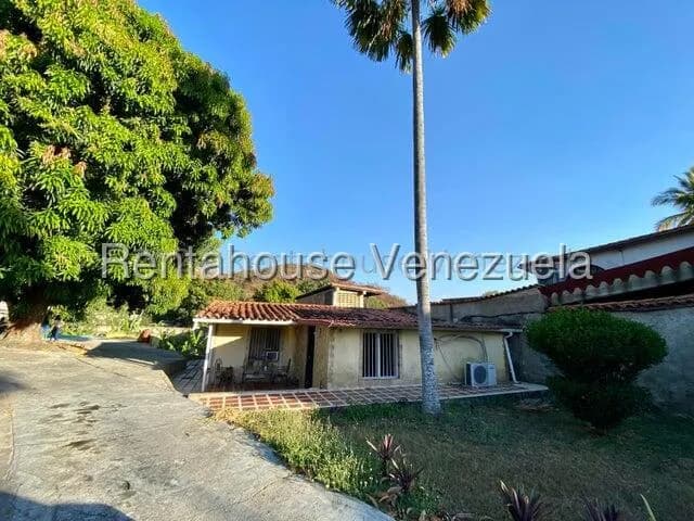 Casa (Duplex) en Venta en El Limon, Aragua