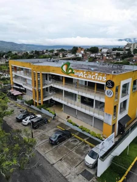 Clínica Odontologica Local Comercial en Parque Las Acacias