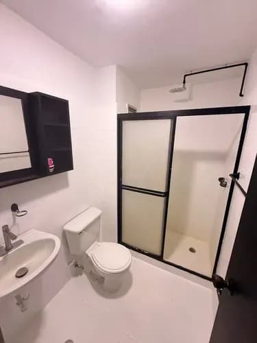 Frank Redondo Ofrece Apartamento En Resd. El Manantial . Naguanagua . Sector Manantial Amoblado (solo Clientes) Bc-ind