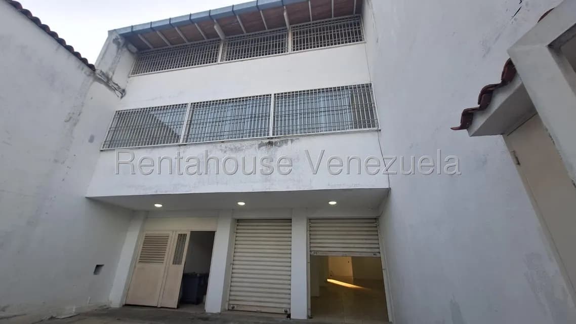 Casa (Multipes Niveles) en Venta en Guatire, Miranda