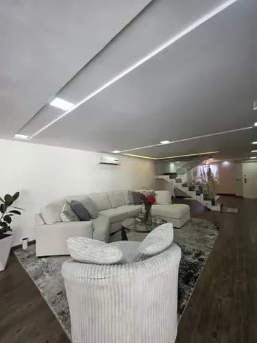 Casa En Venta En Urb Parque Mirador Valencia Lm Luisa Mezones Vende
