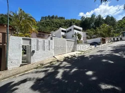 Casa En Venta Prados Del Este Ys#26-14226