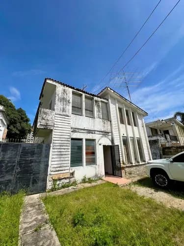 En Venta O Alquiler Casa Comercial Urb El Viñedo Excelente Ubicación Para Todo Rubro (cn)