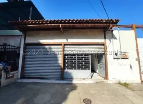 Local En Venta En Zona Centro De Maracay Db 24-9326
