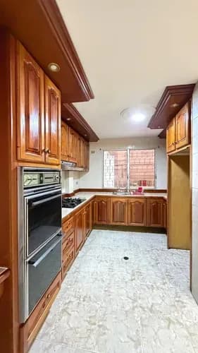 Casa En Venta En Pirineos Ms
