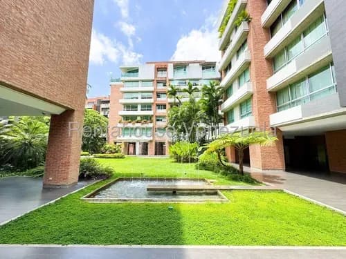 Ip Alquilo Apartamento En Campo Alegre 26-19656 Yf