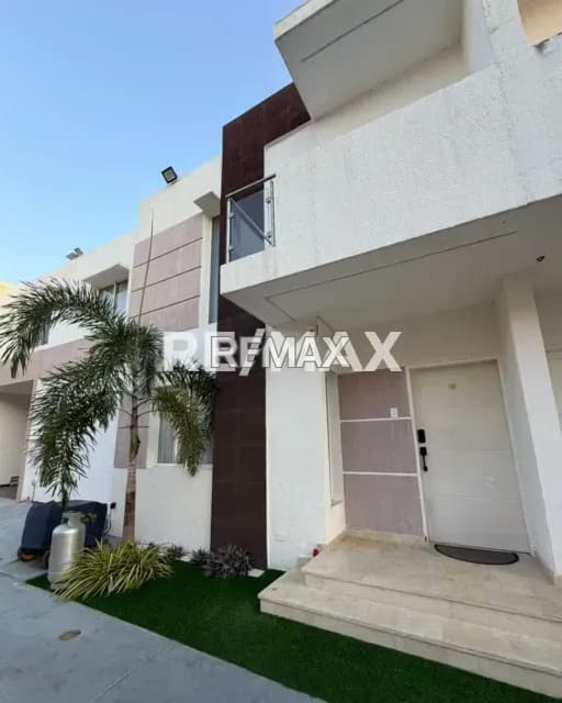 Townhouse con Piscina Villa Punta Norte