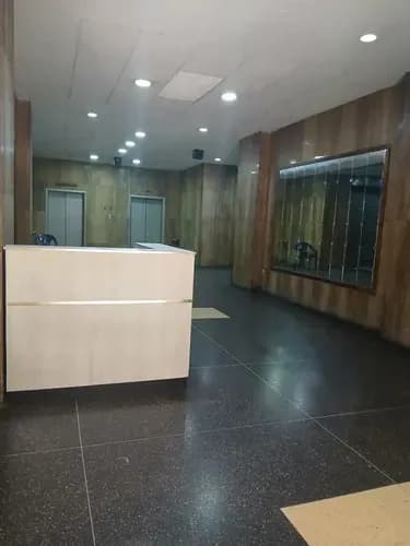 Oficina Para Remodelar En Venta - Edificio Gral. Paez - Esquina La Marron (precio Negociable)