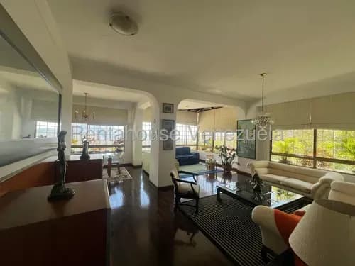 Sq. Apartamento En Venta Urbanización Miranda D26-14070s