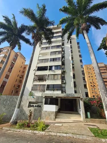 Apartamento Tipo Estudio En Res. Galaxia, La Trigaleña