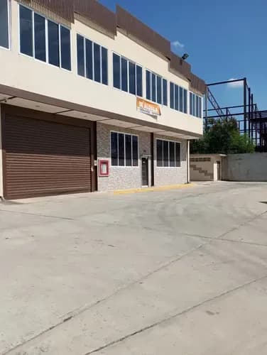 Leandro Araque Inzitu Realtors Ofrece Un Alquiler De Galpón Estratégico En San Diego - 798m2 Ubicación En Los Guayitos A Solo 800m Del Distribuidor Ivenca Acceso Rápido A La Autopista