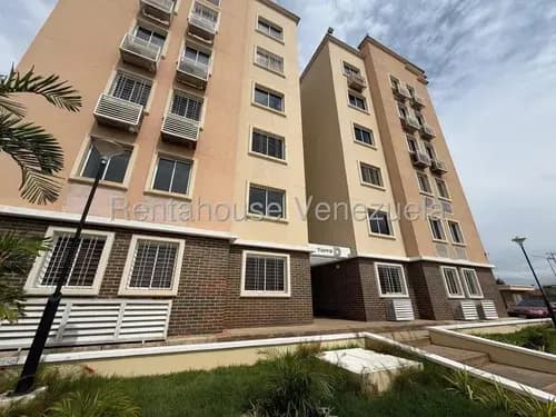 Marcos Gonzalez Vende Apartamento Conectado A Planta Eléctrica Zona Este Barquisimeto - Lara Cod: #26-18207