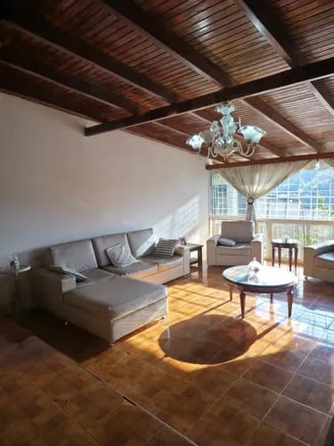 Quinta Estilo Cabaña Con Potencial Comercial La Morita, San Antonio De Los Altos