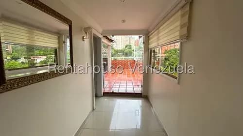 Vendo Excelente Ph Con Terraza, Hermosa Vista, Remodelado. A/a En Todas Las Areas, El Cafetal !!! Excelente Oportunidad... Lo