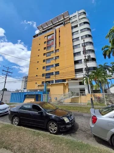 Alquiler De Apartamento Amoblado En Valencia Av. Bolívar Norte Lp-or