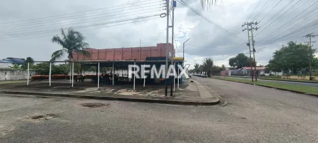 Terreno en venta - $180k