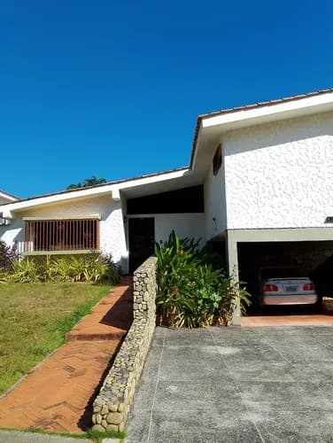 Yd Casa En Guaparo