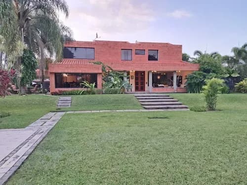 Casa En Venta Amoblada Urb El Solar Guataparo Jc-lp