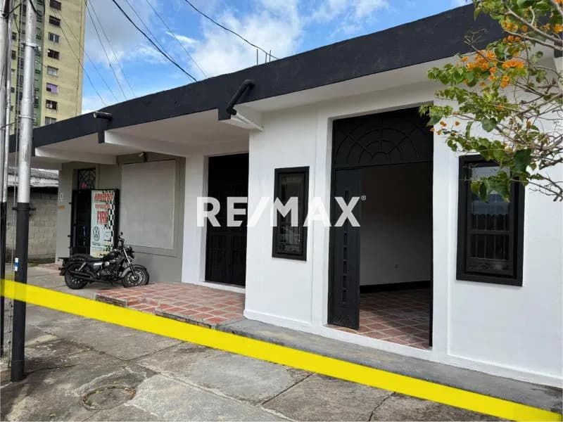 Local Comercial La Popita