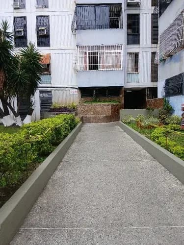 Apartamento En Venta En Naguanagua Conj Res Las Quintas Ls