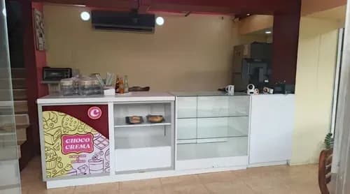 Marina Vende Fondo De Comercio Chococrema En Av. Bolivar Norte, Valencia. Etfc-010 (sólo Clientes)