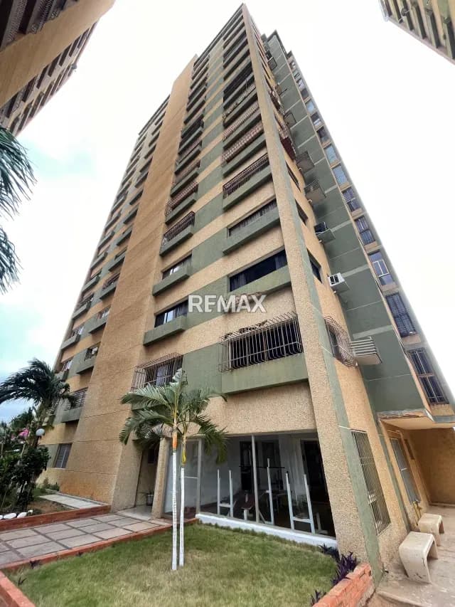 Apartamento en Venta en Residencias Zapara
