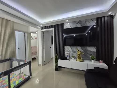 Casa Urb. Uriel, Combina Comodidad Y Estilo En Cada Detalle. Cocina Concepto Abierto, Totalmente Actualizada Con Acabados Premium, Electrodomesticos De Ultima Generación