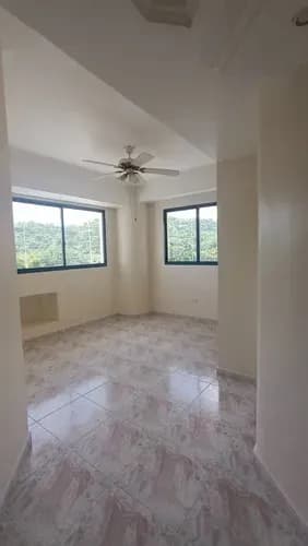 Amplio Apartamento En Valencia El Bosque Residencias El Cedral