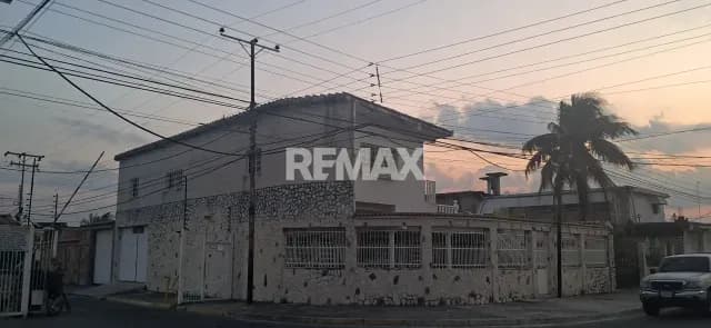 Se vende amplia quinta en la Urbanizacion la Fundacion Cagua