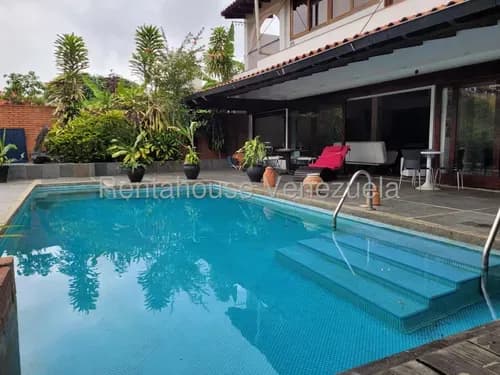 Casa En Venta En Prados Del Este Piscina Calle Cerrada Caracas