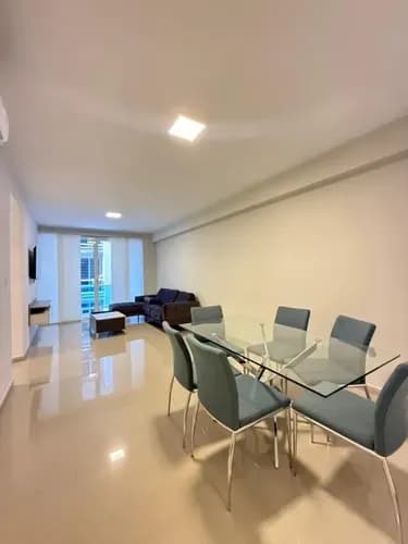 Apartamento En Alquiler En El Trigal Norte, Res. Titanium Suites, Planta 100%, Vm