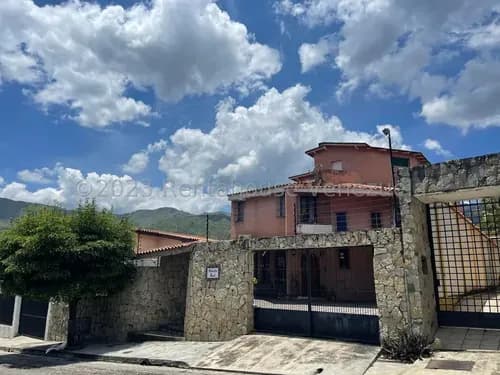 Casa En Venta En El Castaño 2 Propiedades En 1 Oportunidad 700mts2 Mm 26-13980