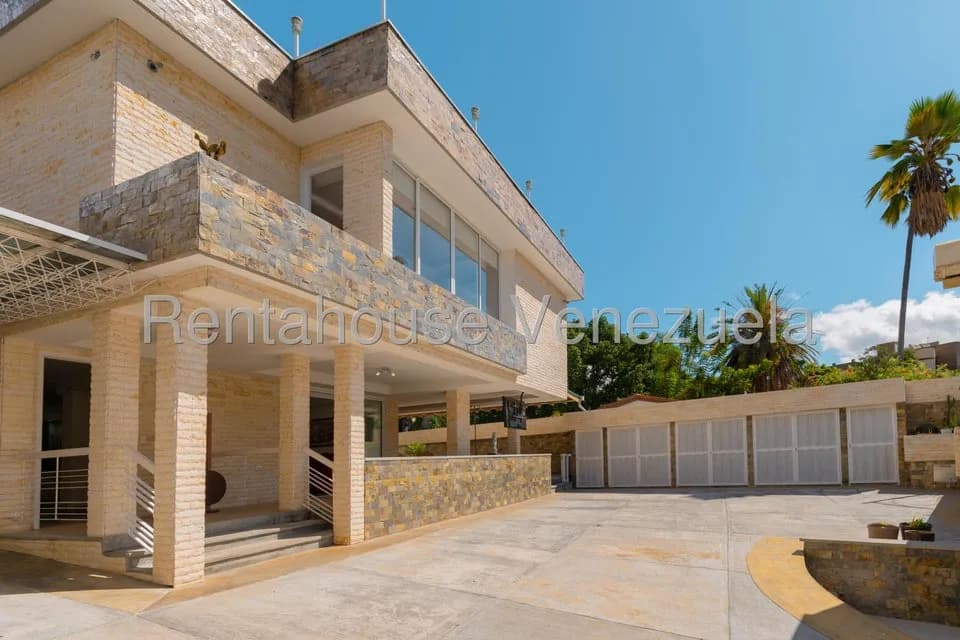 Casa (Multipes Niveles) en Venta en Sebucan, Distrito Metropolitano