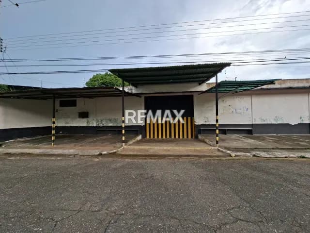 En Alquiler Galpon Comercial ubicado en Guanare, Av. Principal del Sector Bello Monte, Guanare, Portuguesa, Venezuela