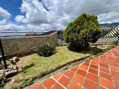 Casa En Venta - Colonia Tovar