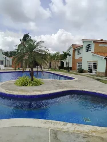 Ss Solo Clientes Directos Casa De 2 Plantas En Ciudad Flamingo Chichiriviche
