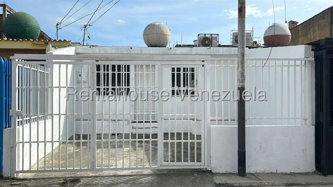 Casa (1 Nivel) en Alquiler en La Puerta, Lara
