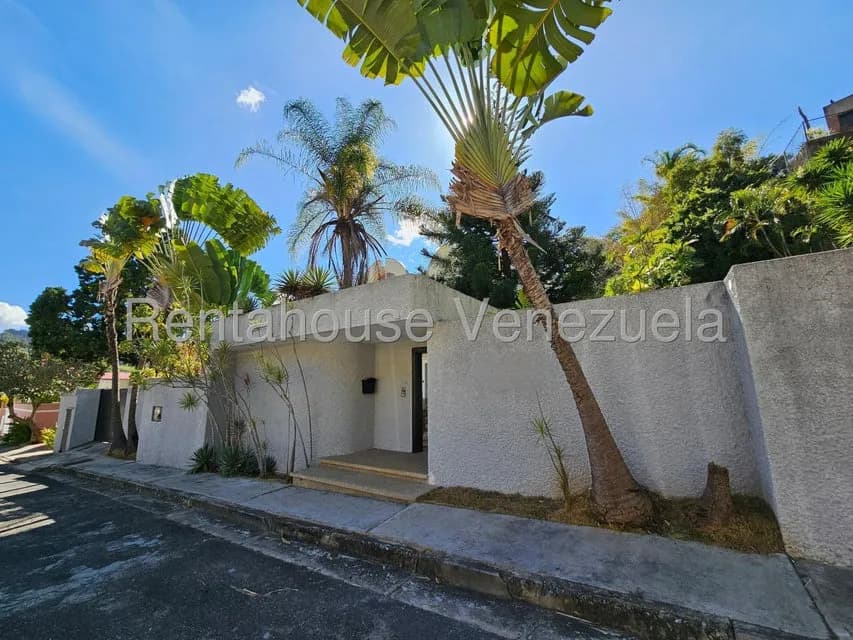 Casa (Duplex) en Venta en Colinas del Tamanaco, Distrito Metropolitano