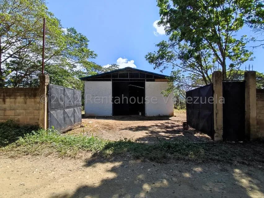 Terreno (Industrial) en Venta en Villa Virginia, Aragua