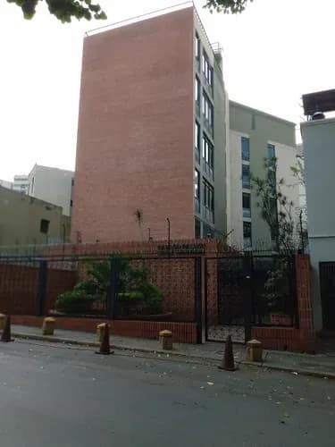 Alquiler De Oficina En Caracas - La Campiña, Libertador