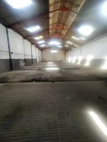 Ec Alquila Galpon Comercial En El Centro De Valencia