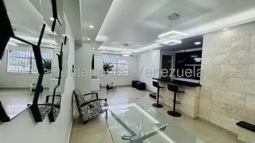 Se Vende Apartamento Totalmente Remodelado En Estupendo Condominio De La Urb. Base Aragua: Resid. Salto Angel, Con Planta Total, 2 Puestos, Conectado A Pozo 26-17070 Hc