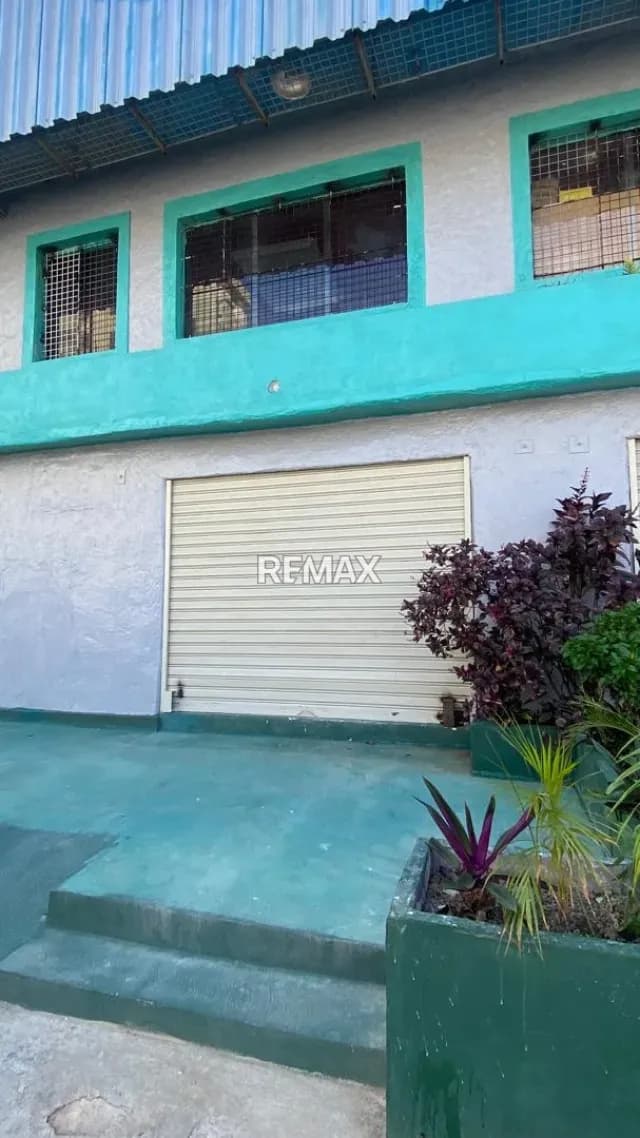 Local Comercial en Alquiler calle 11 entre carreras 21 y 22 Zona Este- Barquisimeto