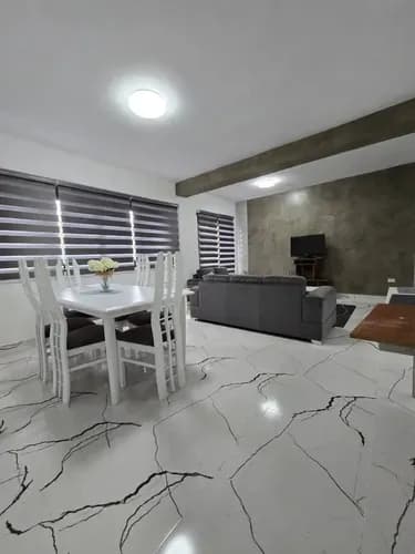 Alquiler Premium En El Parral: Res. Veranda | 118m2 Amoblado, Planta 100%, Aire Central Y Seguridad De Lujo Incluye Condominio Y Combustible Para La Planta Eléctrica Eglis González
