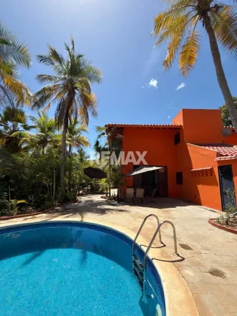 CASA TIPO RANCHO